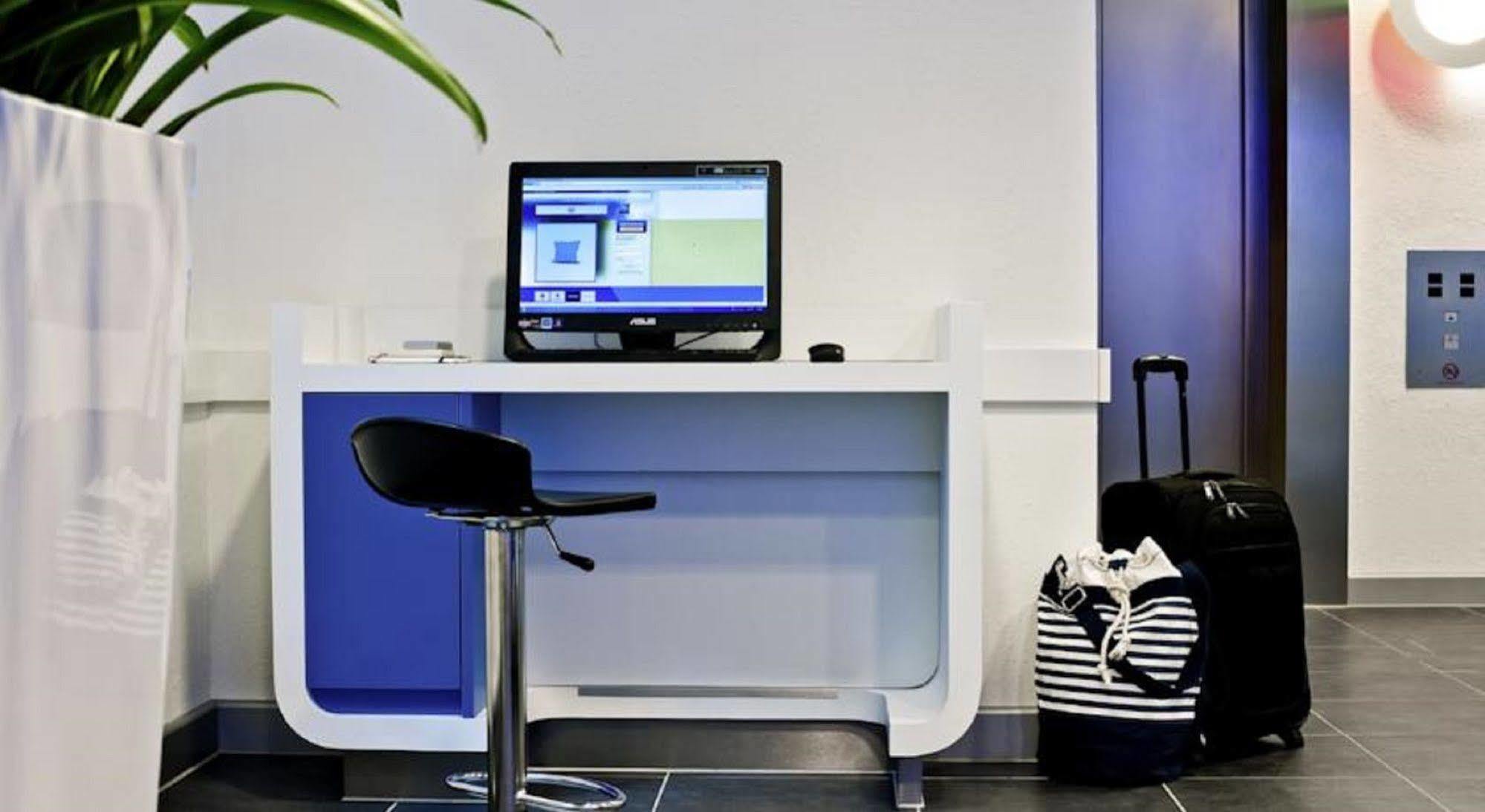 Ibis Budget - Porte De Bagnolet Eksteriør billede