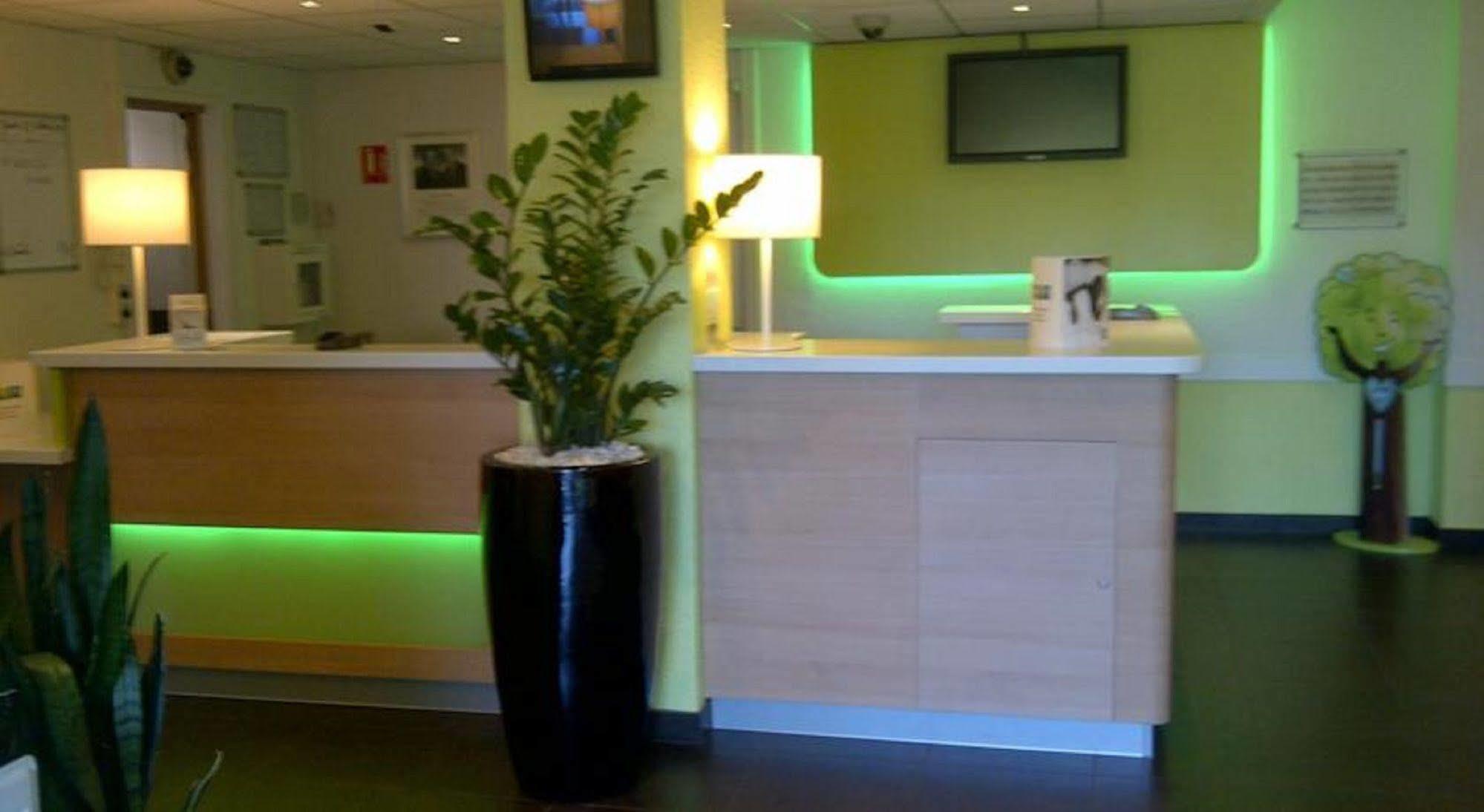 Ibis Budget - Porte De Bagnolet Eksteriør billede